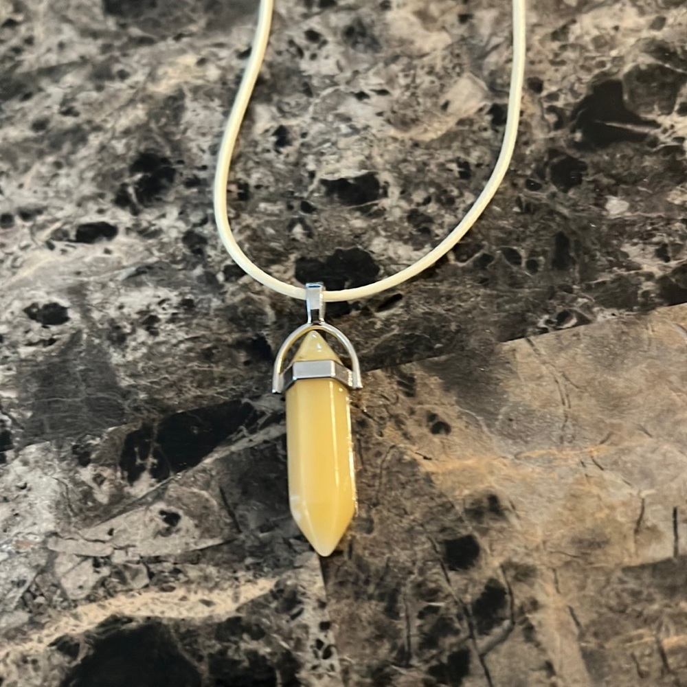 Hexagonal column Pendant Necklace